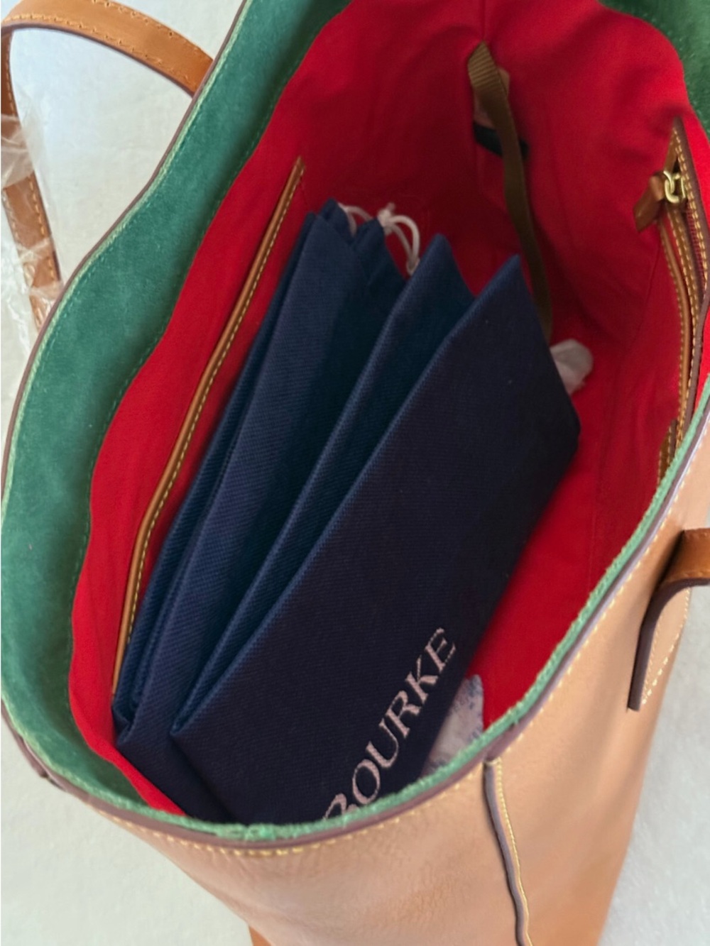 Dooney & Bourke Italian Florentine Leather Shoulder Tote Discontinued - Picture 6 of 8